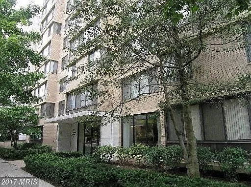 EXTERIOR VIEW OF LETTERMAN HOUSE