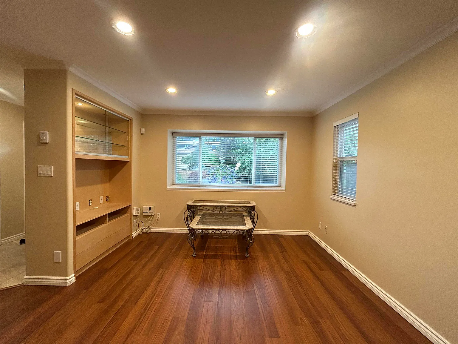 3 bed, 1150 sqft, $4,000 — Photo 4