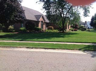 4995 Nobles Pond Dr NW, Canton, OH 44718