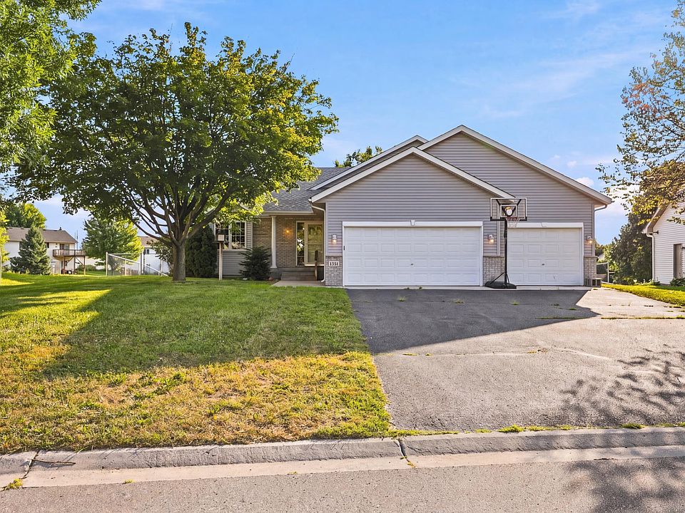 1st image of 1351 Rolling Oaks Dr