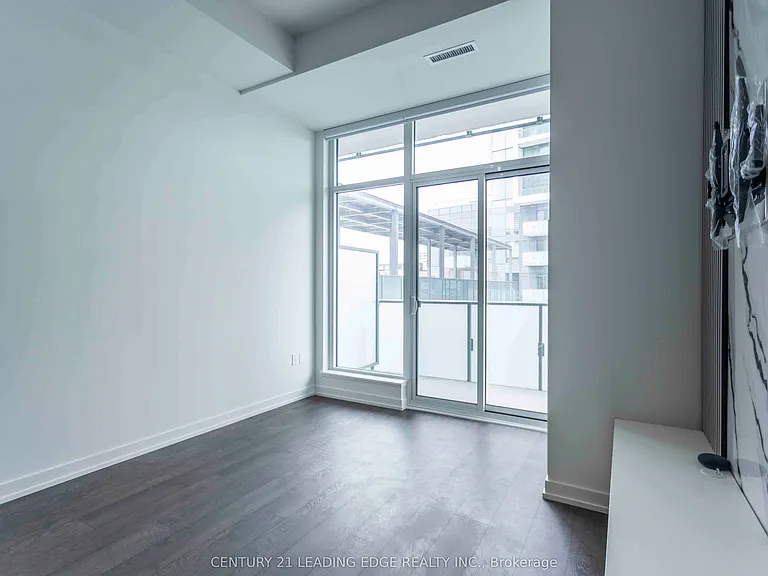 8 Olympic Garden Dr #S902 — Photo 22