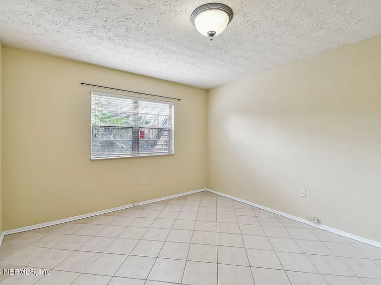 1950 Paine Ave #L-45 — Photo 14