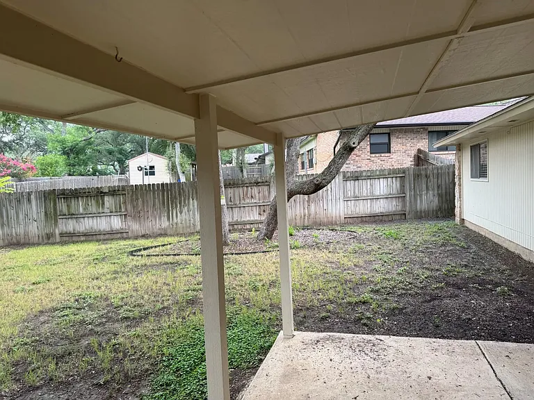 143 Forrest Trl — Photo 12
