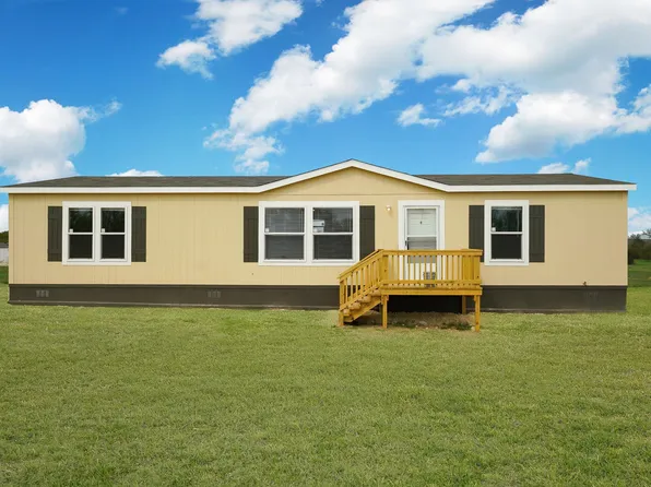 340 County Road 325, Jourdanton, TX 78026