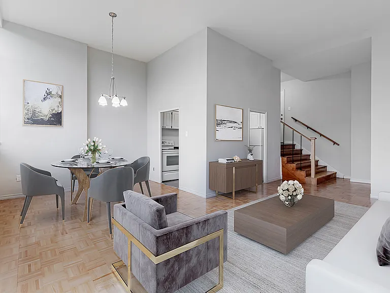 4383 Bathurst St — Photo 8