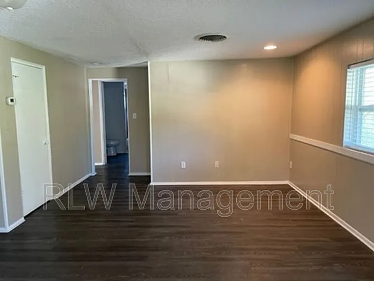 206 Osceola Ave — Photo 5