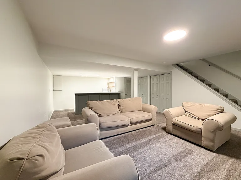 425 Deerfield Dr — Photo 22