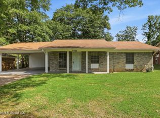 2550 Gina Dr, Pearl, MS 39208