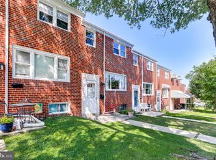 972 Circle Dr, Halethorpe, MD 21227