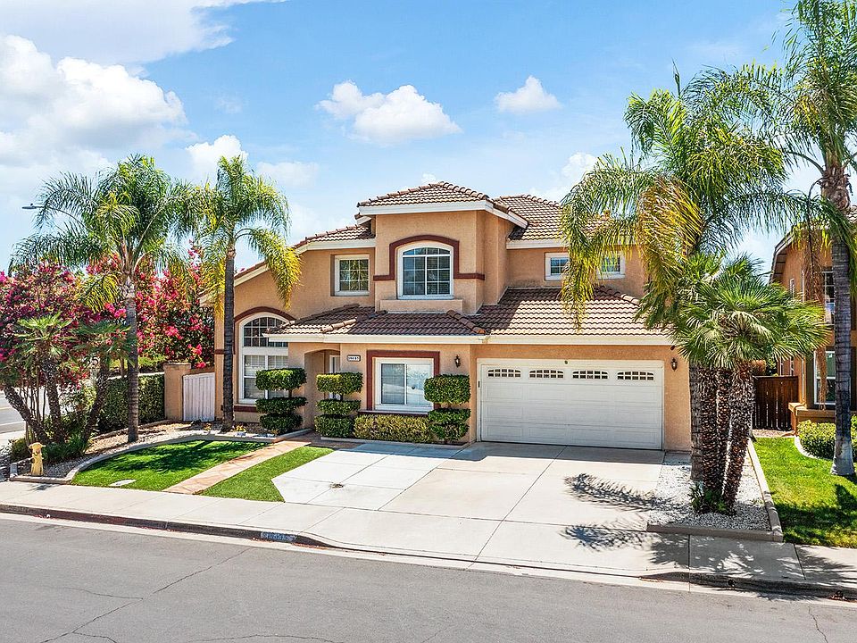 1st image of 39485 Salinas Dr