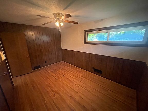 Main floor bedroom #1