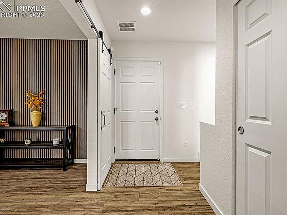 5th image of 5864 Thurless Ln