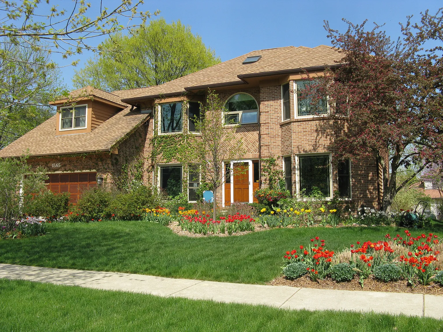 1565 Wilmette St photo 1