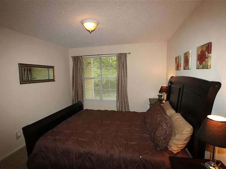 The Ethans Apartments — Photo 45