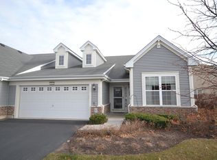 1713 Francis Dr, Hampshire, IL 60140