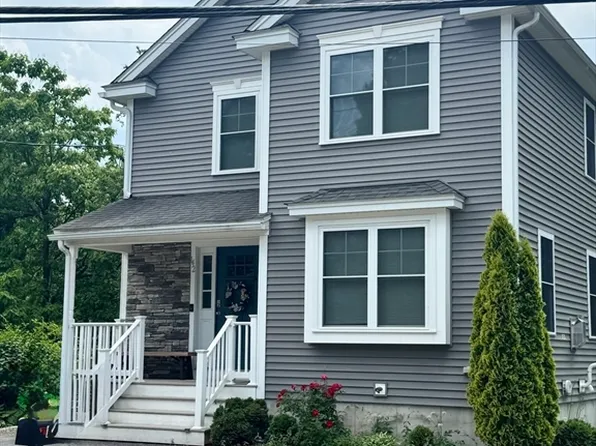 142 Grove Ave, Wilmington, MA 01887