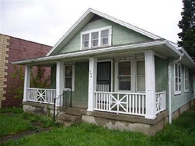 1st image of 564 Leo St