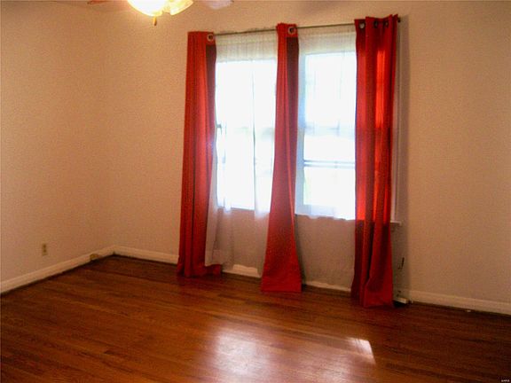 4th image of 648 S Fillmore Ave