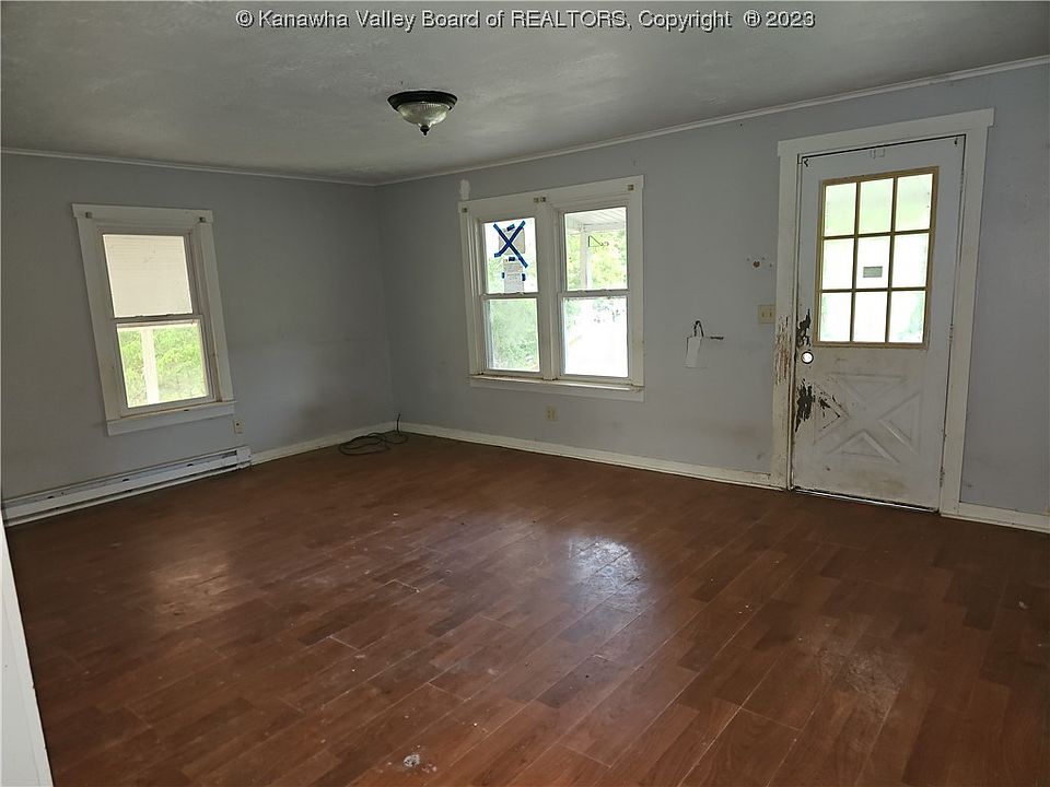 5 Noble Rdg, Reedy, WV 25270 Zillow