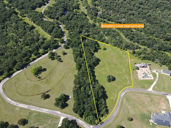 3rd image of 37 Sandy Cove Dr