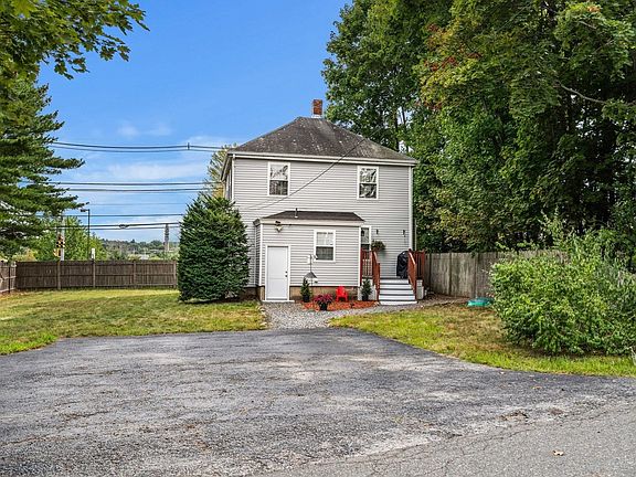 3rd image of 55 Endicott St
