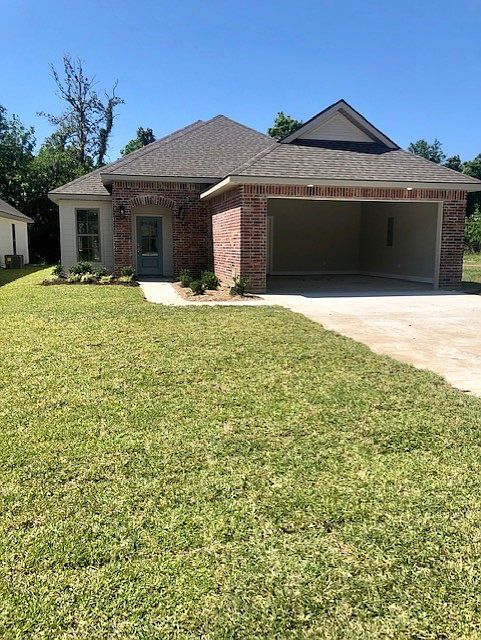 1st image of 813 Huval Dr