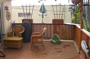 2nd image of 1443 Thomas Ave