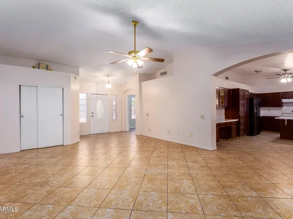 8591 W OREGON Avenue, Glendale, AZ 85305