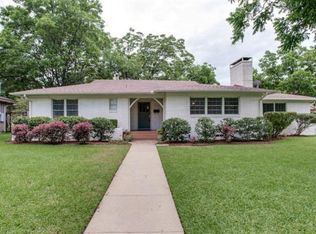 3883 Lambert Ave, Fort Worth, TX 76109