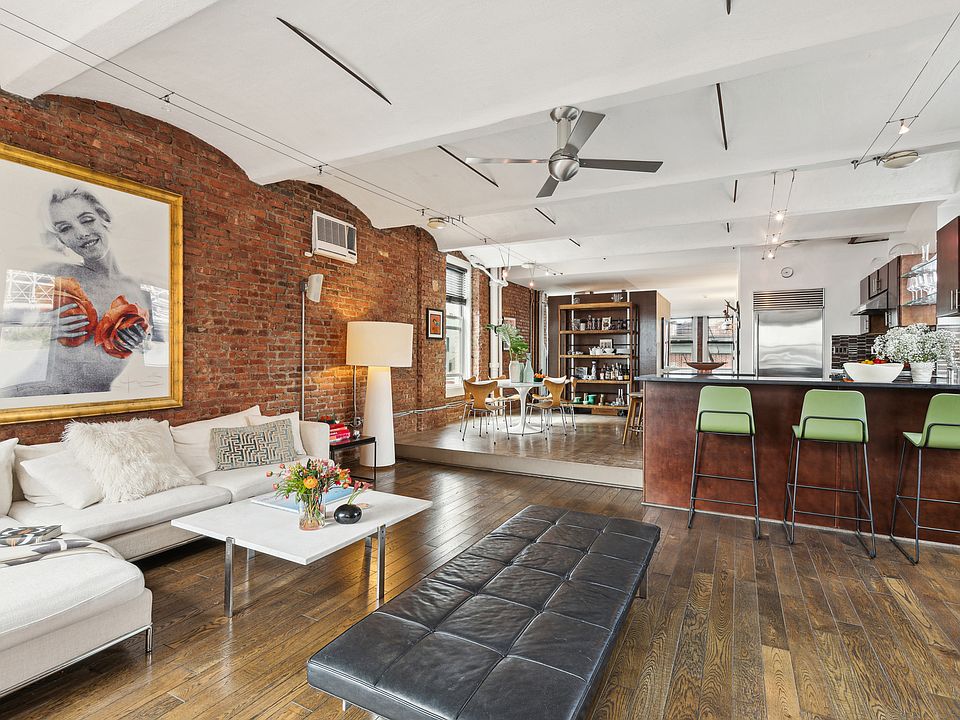 1st image of 275 Water St #65