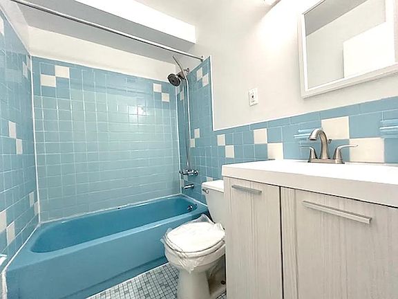 5th image of 35-25 32nd St #1R