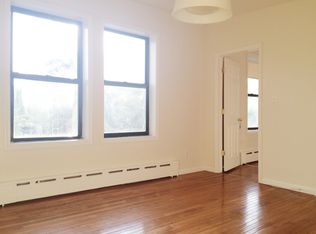 112 Franklin St APT 3, Brooklyn, NY 11222