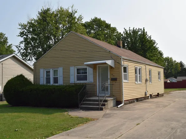 1421 Jefferson St, Galesburg, IL 61401