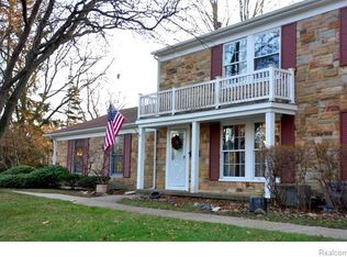 2922 W Whittier Ct, Ann Arbor, MI
