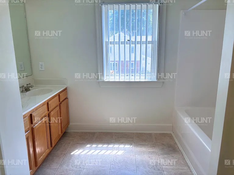 306 Jefferson Dr — Photo 16