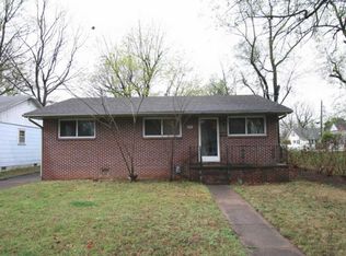 1415 Grand Ave, Carthage, MO 64836