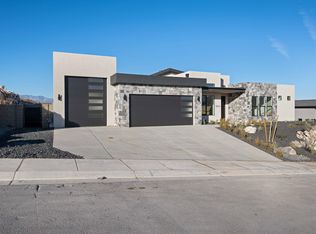 1642 W 840 S, Hurricane, UT 84737