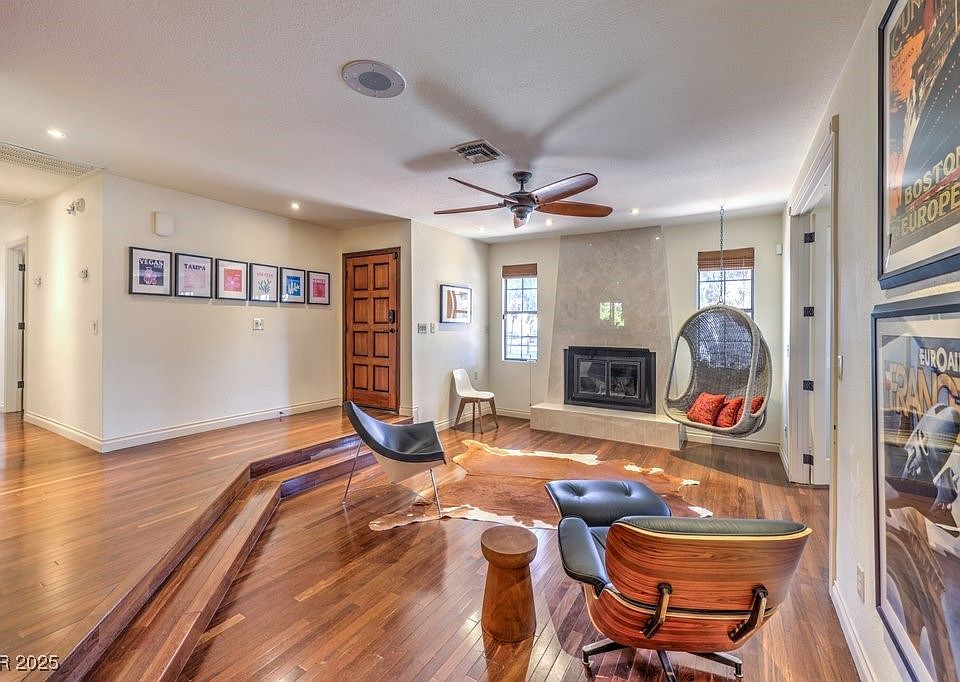 1st image of 3931 Maranatha Cir