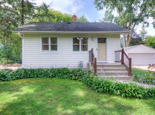 1805 Dunkirk Ln N, Plymouth, MN 55447