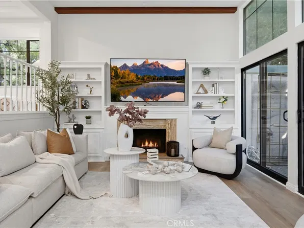 209 N Oakland Ave, Pasadena, CA 91101