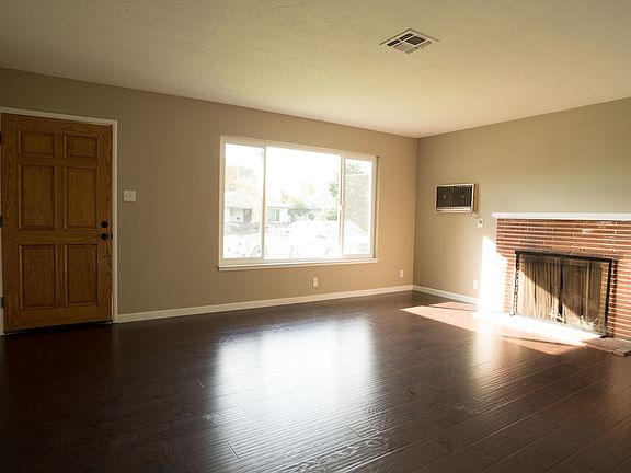 3rd image of 2313 Worsham Ave