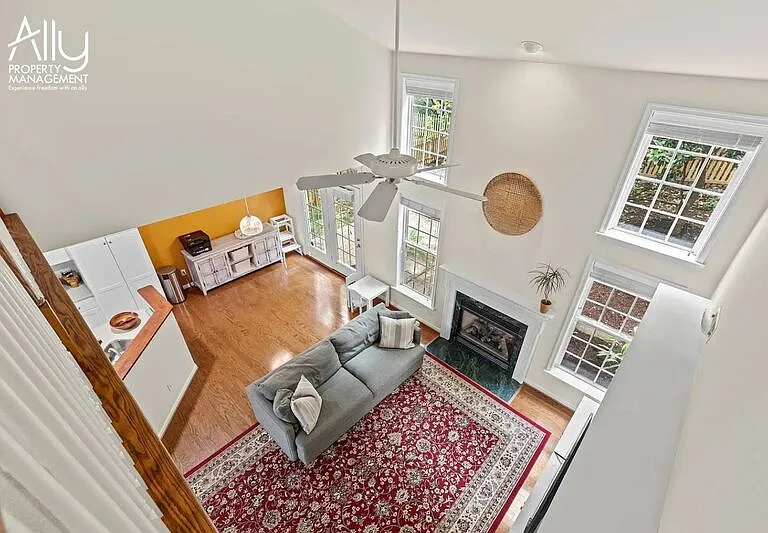 362 Grayrock Dr — Photo 16