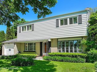 365 N 5th Ave, Des Plaines, IL 60016