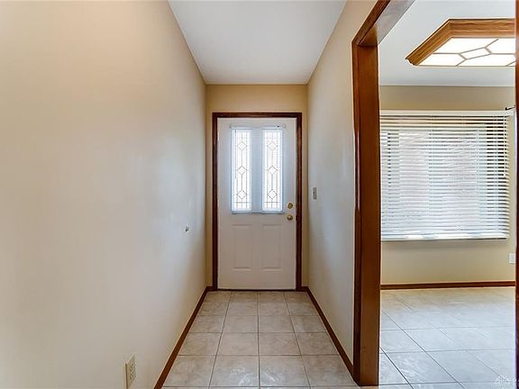 5th image of 6581 Deer Meadows Dr