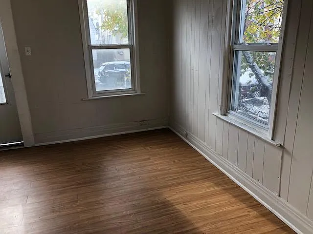 2477 Faber St #1W — Photo 3