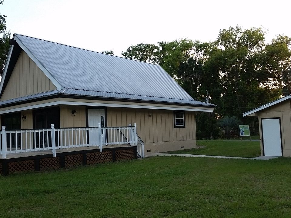 1st image of 11 SE Tomoka Pl