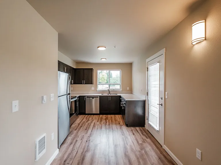 Santiam Gateway Apartments — Photo 20