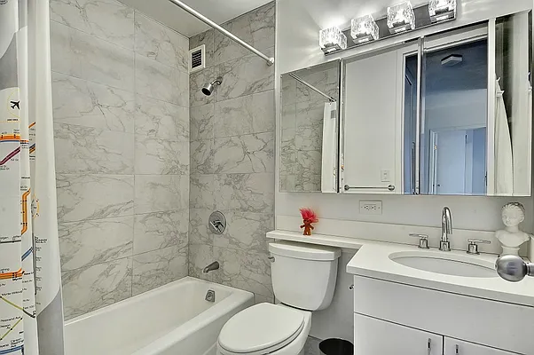 Rented by Compass | media 12