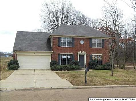 1st image of 100 Oakleigh Dr