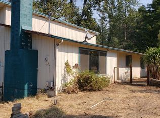 1998 Hamilton Ln, Grants Pass, OR 97527